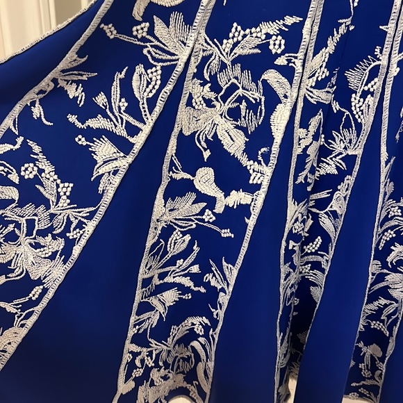 Tadashi Shoji Neoprene Embroidered Dress - Picture 8 of 9